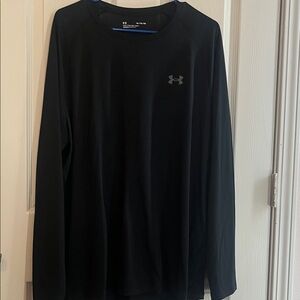Under Armour Men's Jet Black Long Sleeve Tee